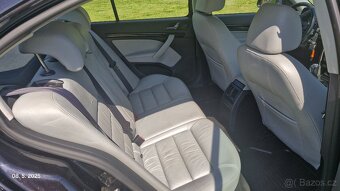 Octavia 1.8 TSi Laurin & Klement - 3