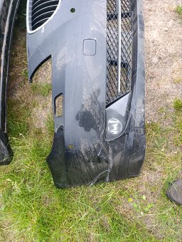 BMW E60, E61 ( přední nárazník) - 3