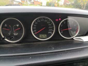 Nissan Primera p12, 1.8-85kw - 3