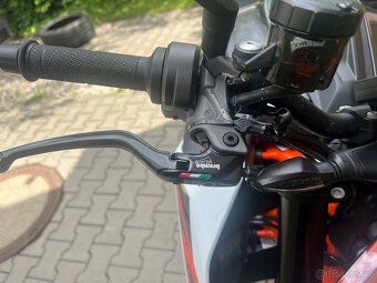 KTM Superduke 1290 R TOP STAV - 3