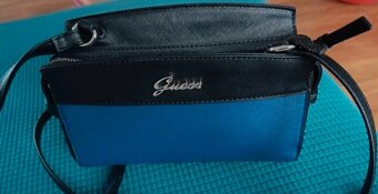 Kabelka Guess - 3