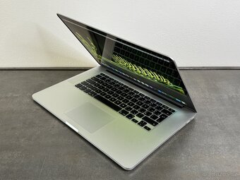 MacBook Pro Retina 15" 2012 i7 / 8GB / 256GB - DPH - 3