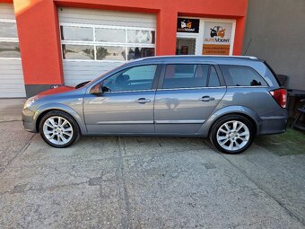 Opel Astra 1.6 16V 77kW kombi - 3