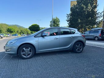 Opel Astra - 3