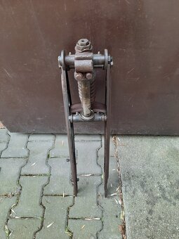 Předválečná vidlice Dkw - 3