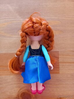 Panenka Disney Anna - 3
