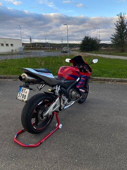Honda CBR 600RR A2 - 3