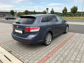 Toyota Avensis 2.2 D-4D 110kw koup. ČR 1. maj. - 3