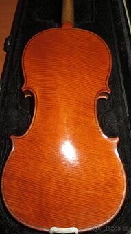 Housle 3/4 - 3