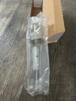 Zkrácené řazení Lexus IS200 - 3