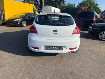 KIA PROCEED 1.6 CRDi Kupé - 3