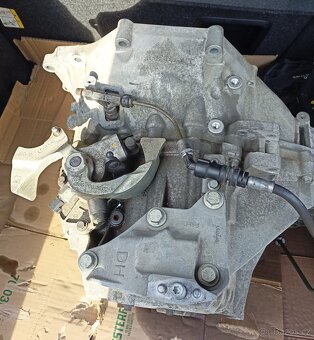 Díly na Ford Mondeo mk5 2.0 TDCI 132kw - 3