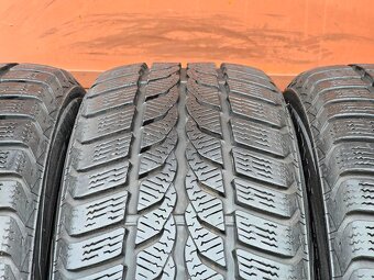 Zimní Uniroyal 205/55/16 - 3