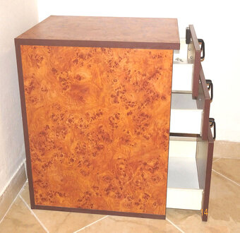 Komody z kvalitního materiálu.  Bezvadný stav - 3