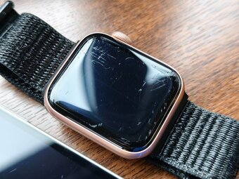 Apple iPhone 12, 256GB White + Watch SE 40mm, Gold - 3