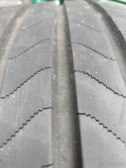 Letní pneu Bridgestone 235/50R19 - 3