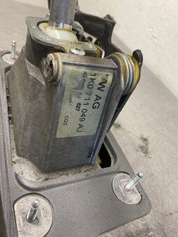 VW GOLF 5 1.9TDI 77KW 03-08 - KULISA ŘAZENÍ 1K0 711 049 AJ - 3