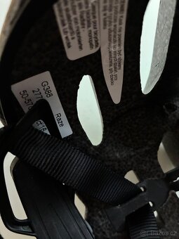 Cyklistická přilba GIRO - 3