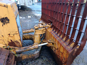 Dozer Liebherr PR 172 - 3