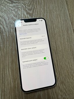 Apple iPhone 13 128GB Bílý - 3