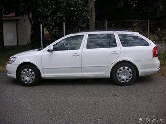 Škoda Octavia II 1.6 TDi DSG-Combi - 3