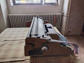 retro psací stroj - 3
