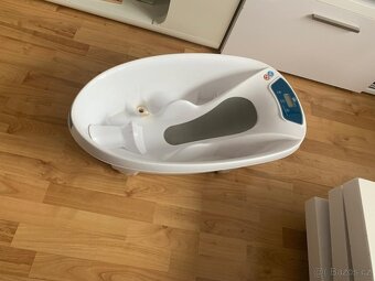 Digitální vanička pro děti 3v1 Aquascale s váhou a teploměre - 3