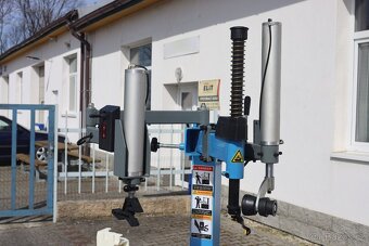 Zouvačka poloautomatická s dvěma rameny - 3