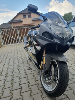 Suzuki GSXR 1000 - 3