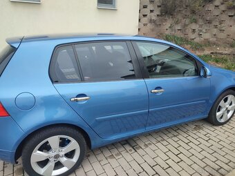 VOLKSWAGEN.GOLF. V - 3