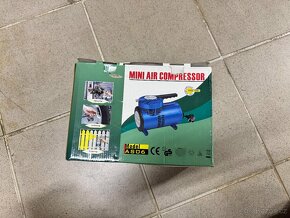 Kompresor pro airbrush / nehty Wiltec AS06 3,5 bar - 3