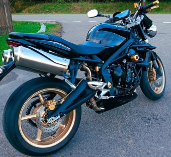 Triumph street Triple 675 R - 3