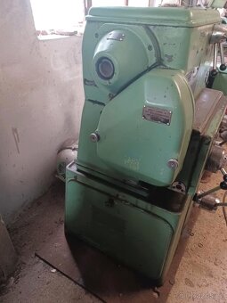 Soustruh Stanko 1A616 - 3