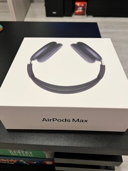 Apple AirPods Max Temně inkoustová (2024) - 3