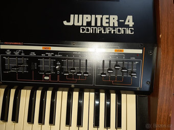 Roland Jupiter 4 plně servisovaný + Hamburg Wave MIDI sada - 3