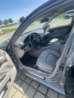 Mercedes-Benz E320 CDI (W211) - 3