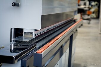 Olepovačka hrán s předfrezem LAZZURI PRO 12.6 nová skladem - 3