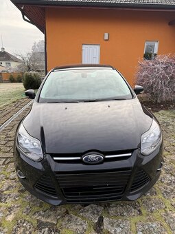Ford Focus Combi Titánium 1.6 tdci 85 Kw 2011 - 3