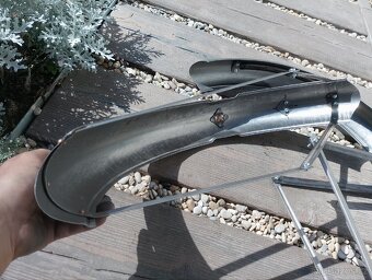 Jawa robot blatníky - 3