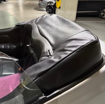 VW Golf CABRIO 2.0 - 3