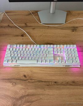 Herní mechanická klávesnice CZC Nightblade – bílá, RGB - 3