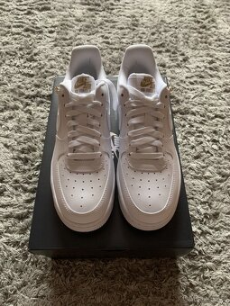 Nike Air Force 1 Low LX White Pendant - 3