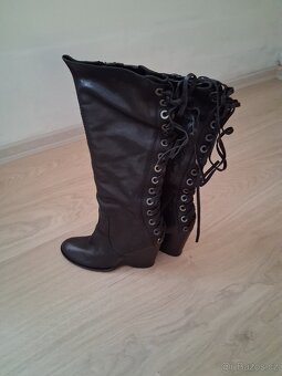 Vysoké kozačky Baťa,vel.39 - 3