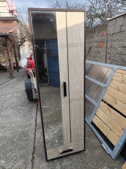 Nábytek do předsíně - 3