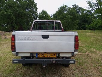 Nissan King Van 4x4 - 3