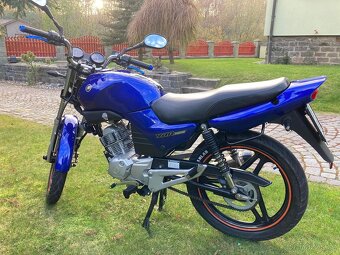 Yamaha YBR 125 - 3
