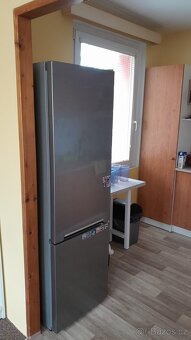 Lednice s mrazákem - 3