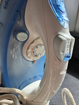 Napařovací žehlička Philips GC 3106 Elance - 3