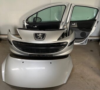 Prodám díly peugeot 207 hatchback - 3