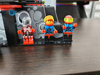 LEGO Space 6959 Lunar Launch Site +návod - 3